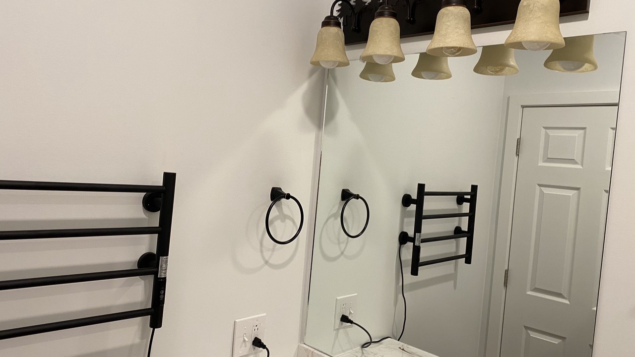 Photo of Bathroom in Edray