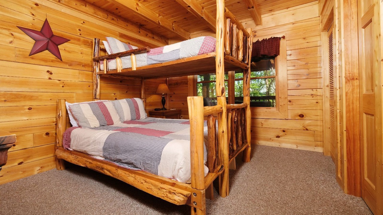 Photo of Bedroom in Sevierville