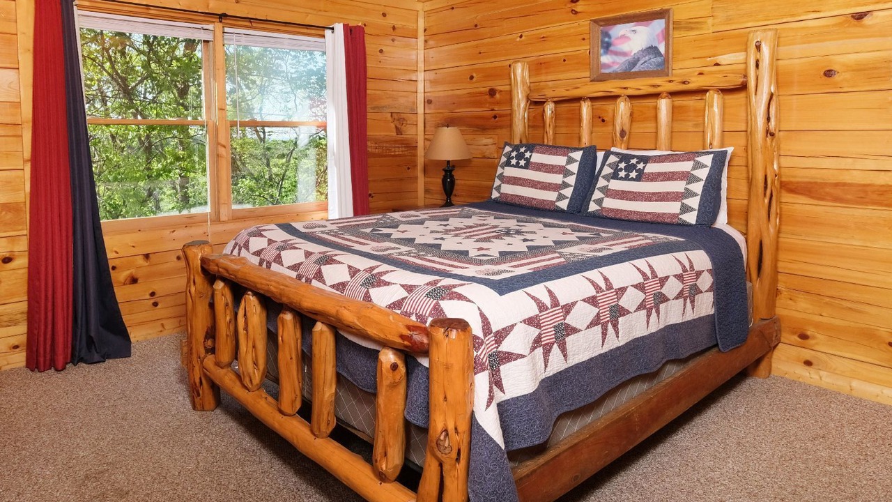 Photo of Bedroom in Sevierville