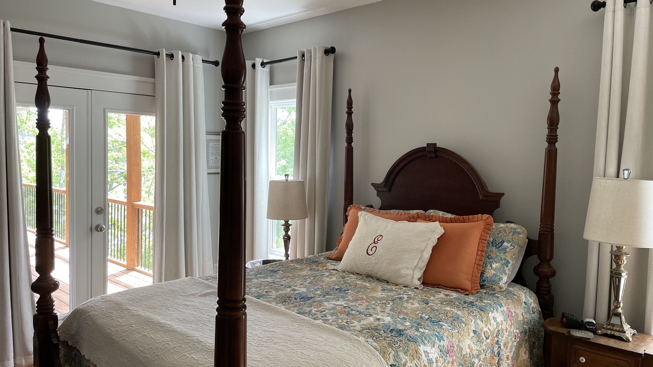 Photo of Bedroom in Wedowee