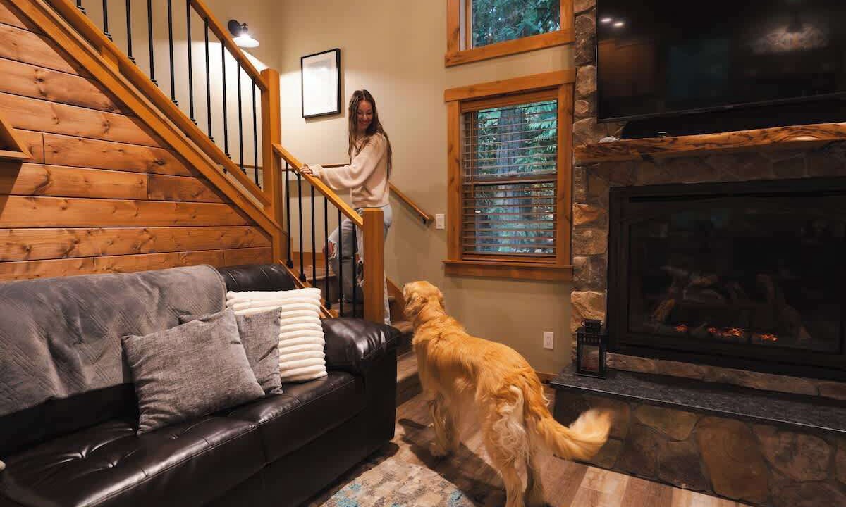 Photo of Livingroom in Glacier