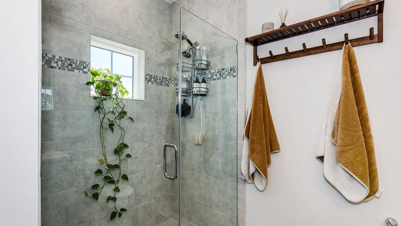 Photo of Bathroom in Ono Island