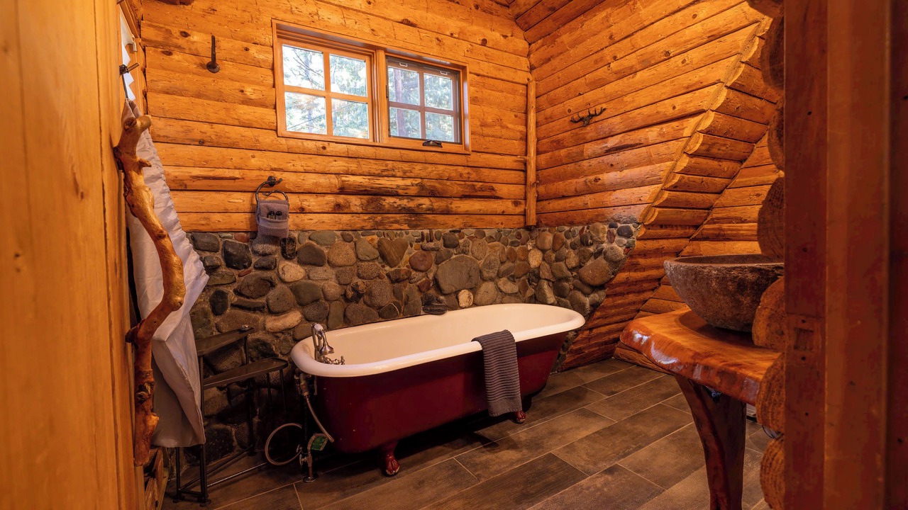 Photo of Bathroom in Baring