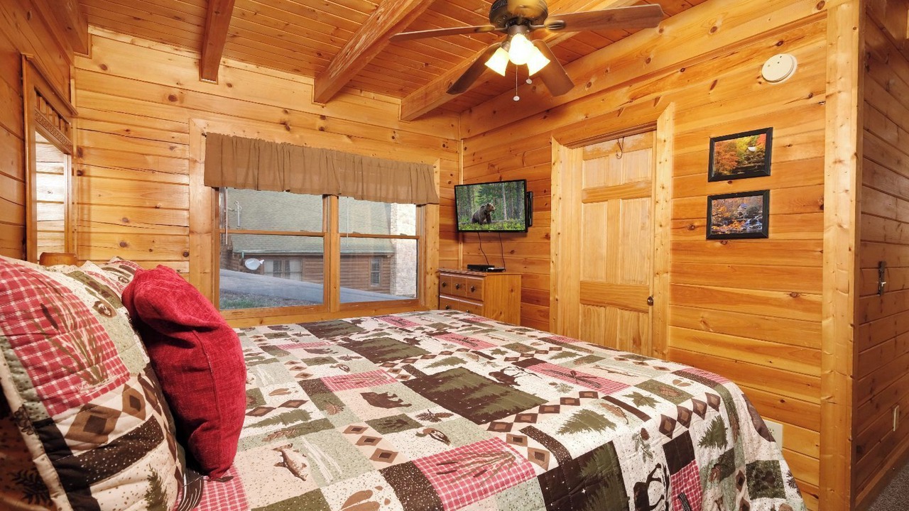 Photo of Bedroom in Sevierville