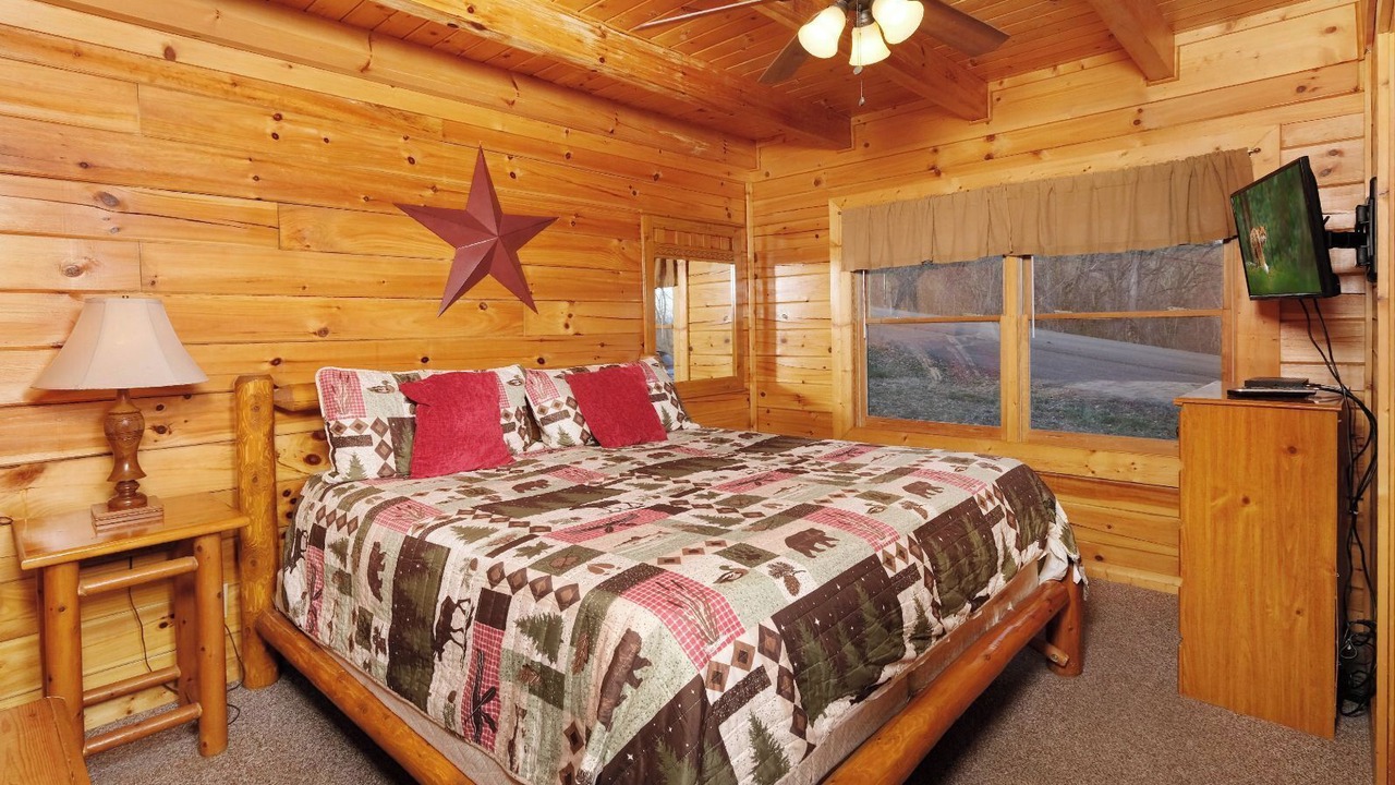 Photo of Bedroom in Sevierville