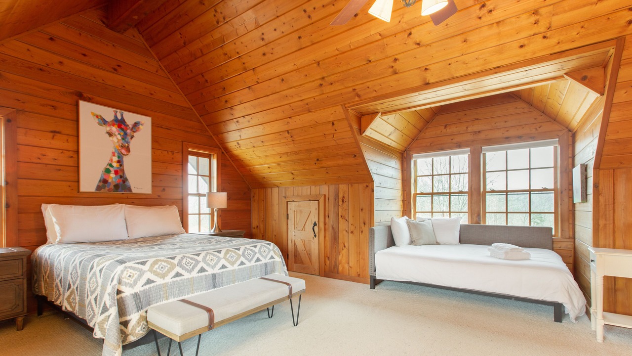 Photo of Bedroom in Marshall