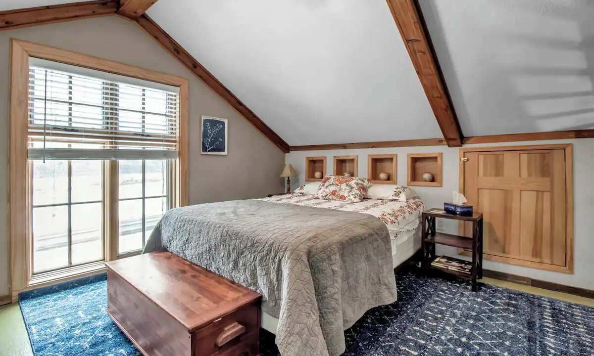 Photo of Bedroom in Great Valley