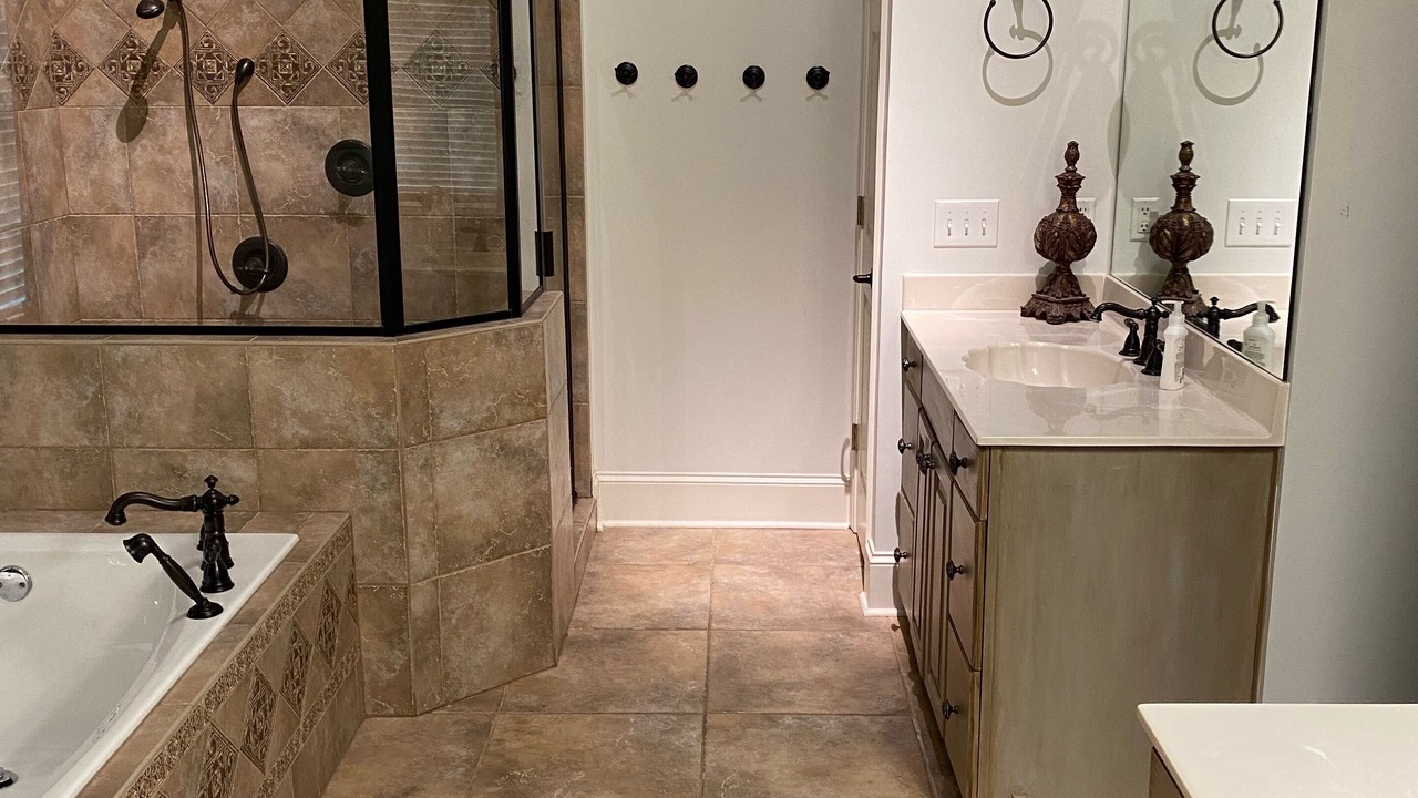 Photo of Bathroom in Big Canoe