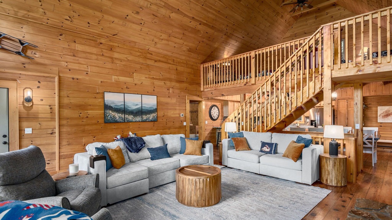 Photo of Livingroom in Maggie Valley