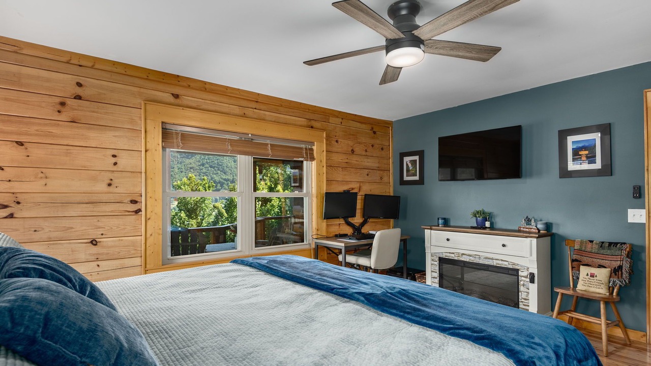 Photo of Bedroom in Maggie Valley