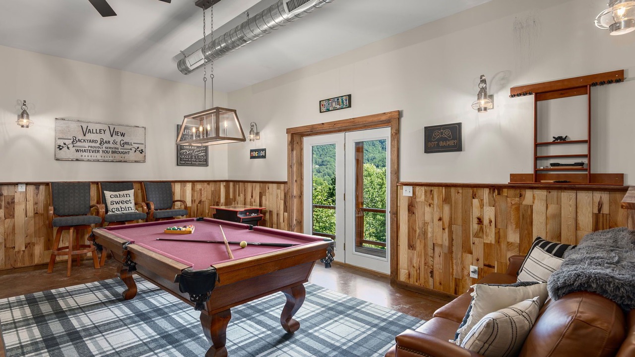 Photo of Bedroom in Maggie Valley