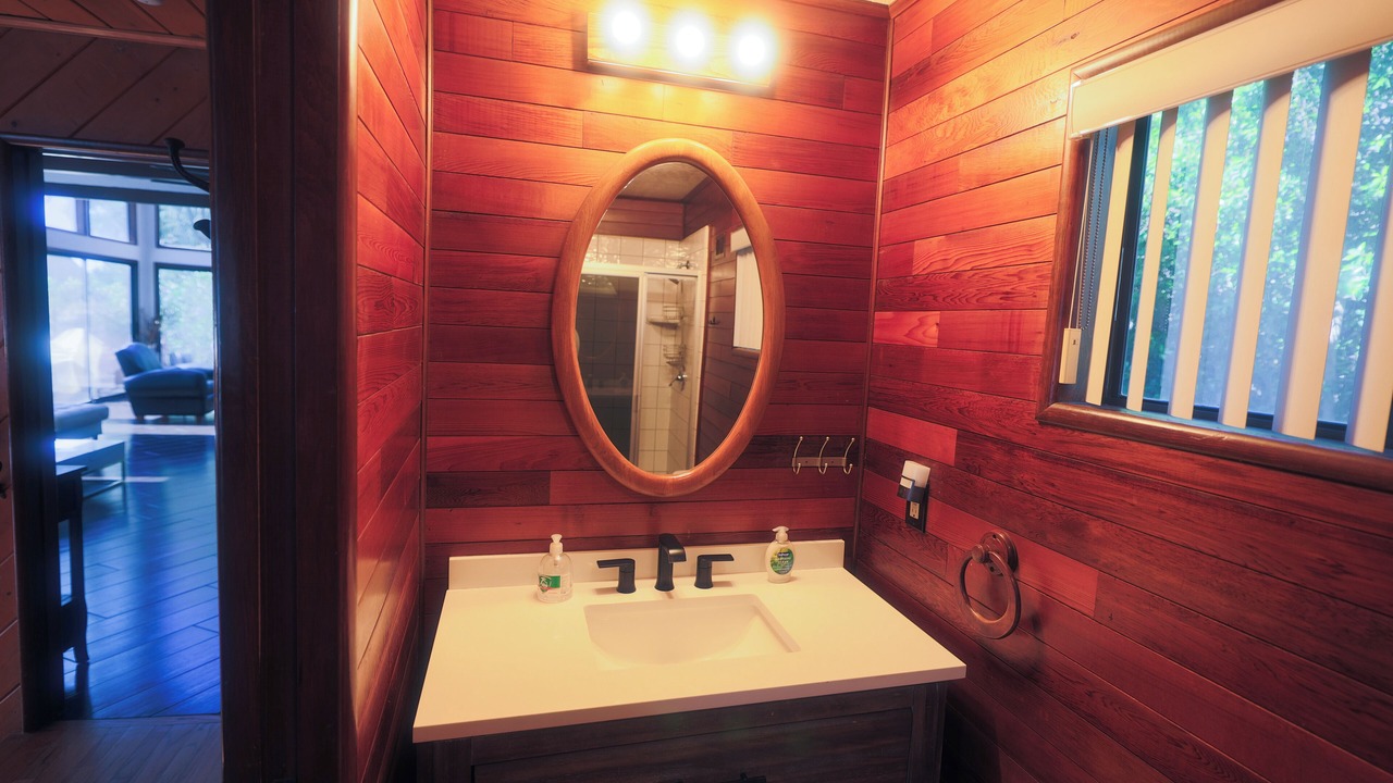 Photo of Bathroom in Canoga Park