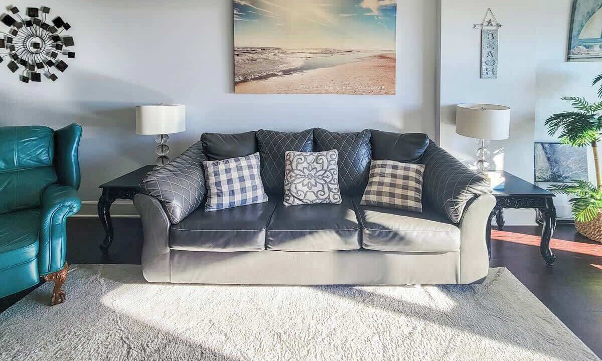 Photo of Livingroom in Biloxi