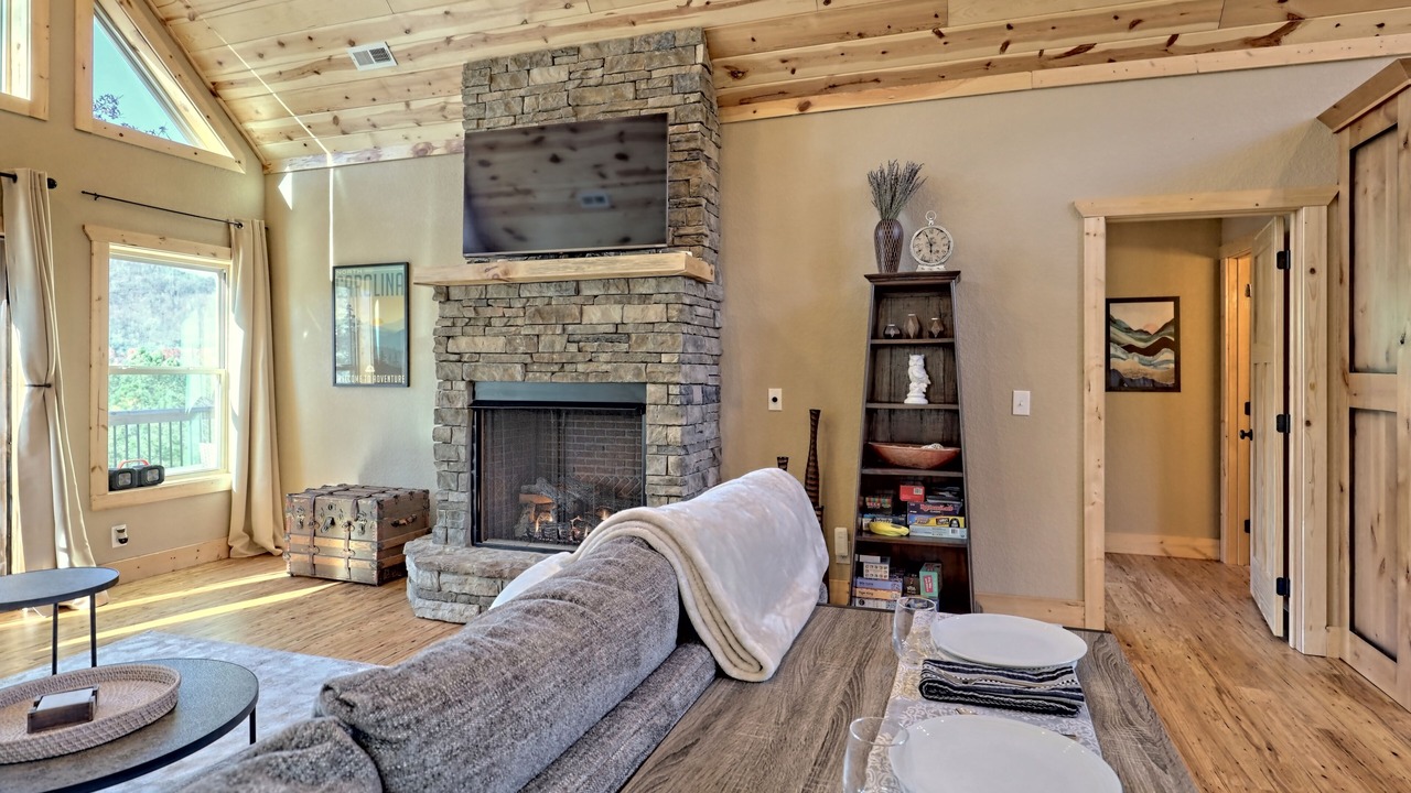 Photo of Livingroom in Murphy