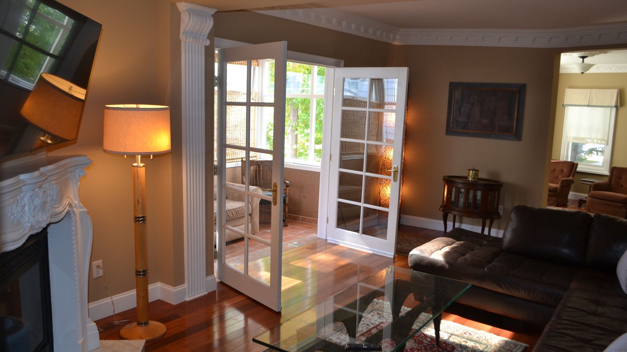 Photo of Livingroom in Saratoga Springs