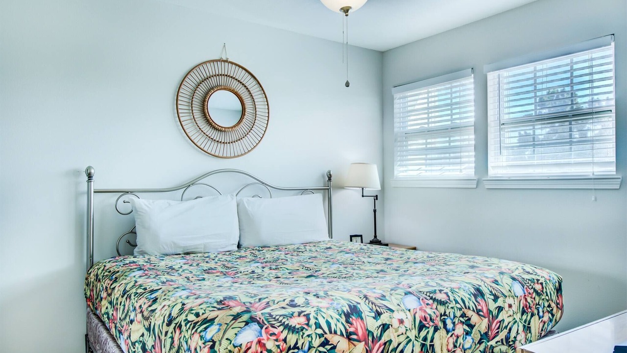 Photo of Bedroom in Miramar Beach