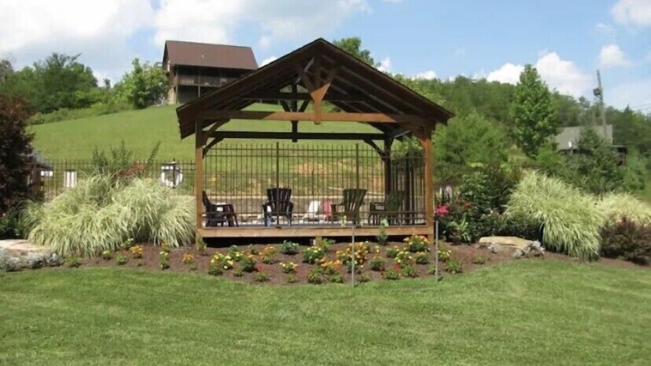 Photo of Others in Sevierville
