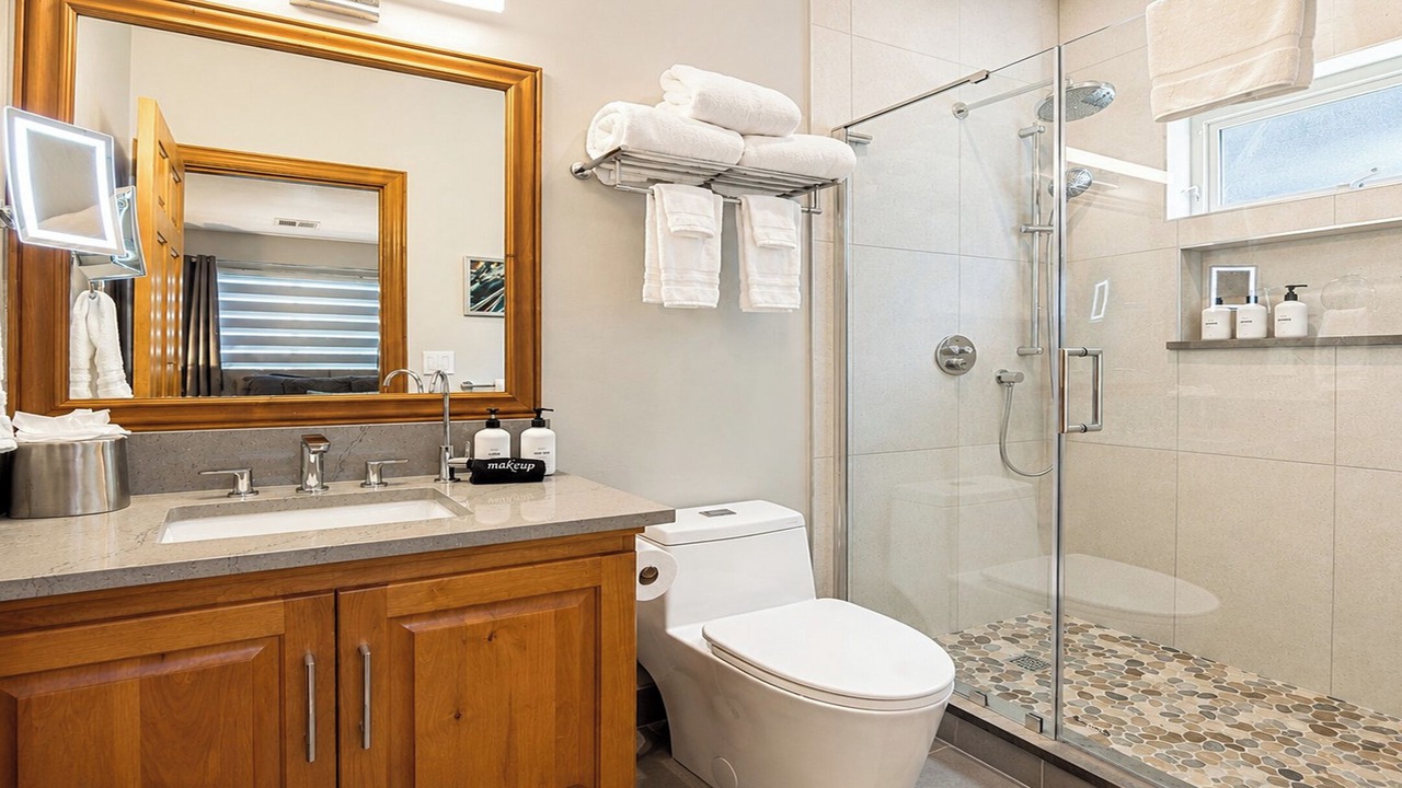 Photo of Bathroom in Bear Hollow Village