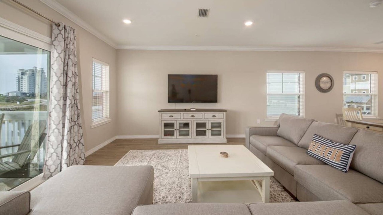 Photo of Bedroom in Ono Island