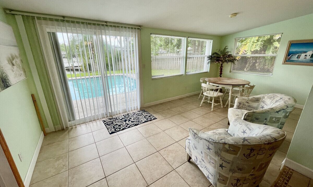 Photo of Bedroom in Cocoa Isles