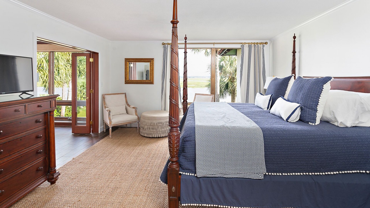 Photo of Others in Sea Island