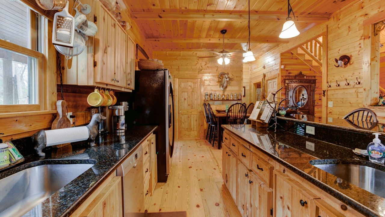 Photo of Kitchen in Marshall