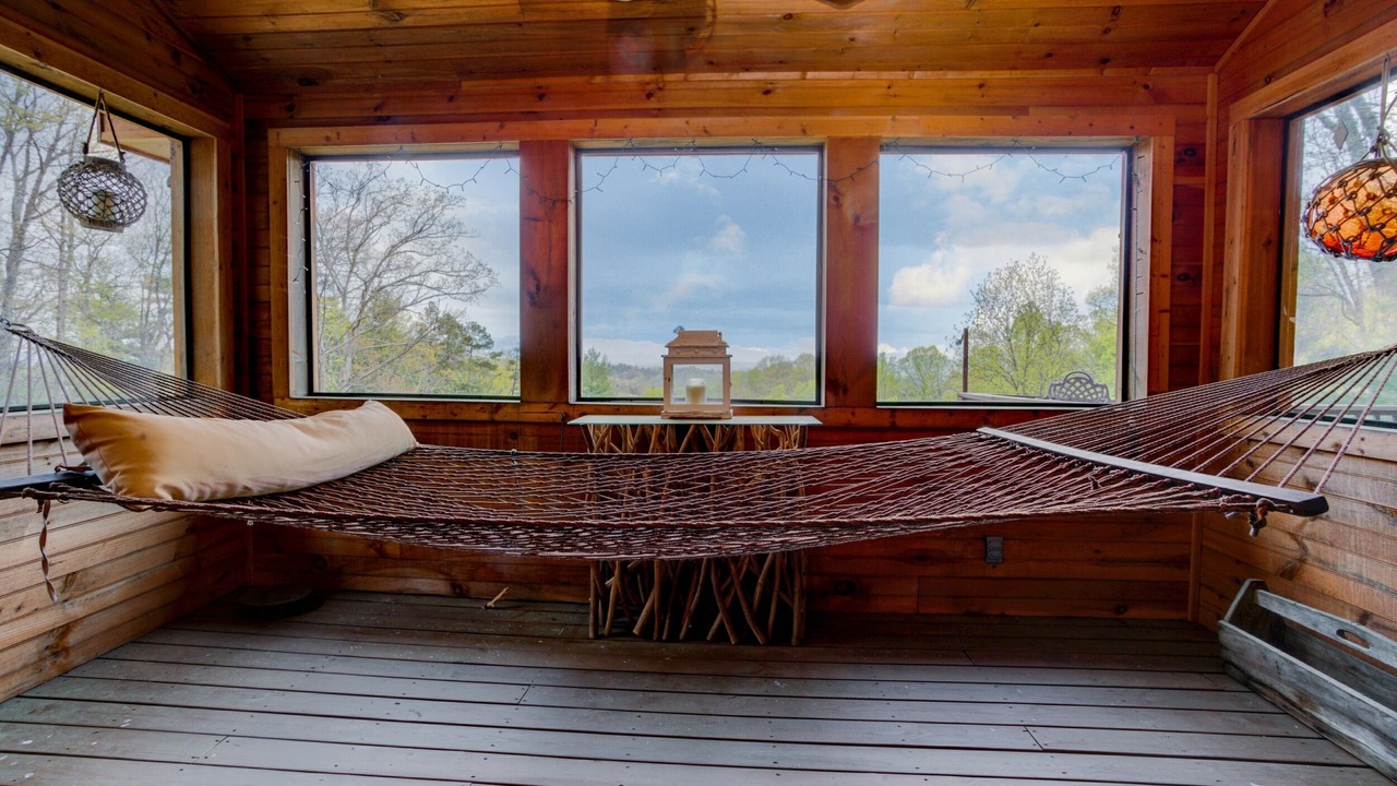 Photo of Bedroom in Marshall
