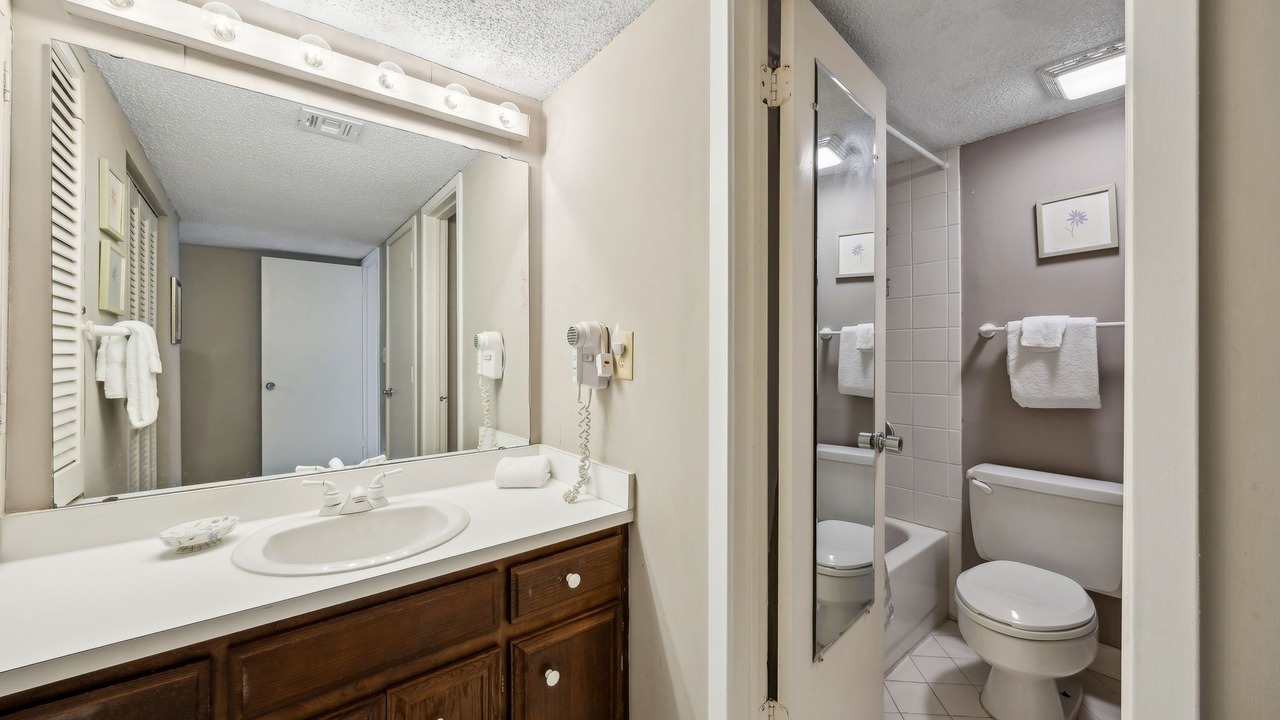 Photo of Bathroom in Fernandina Beach