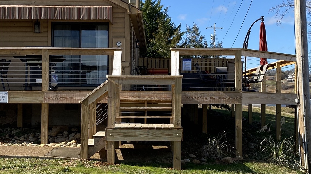 Photo of Patio Balcony in Dandridge