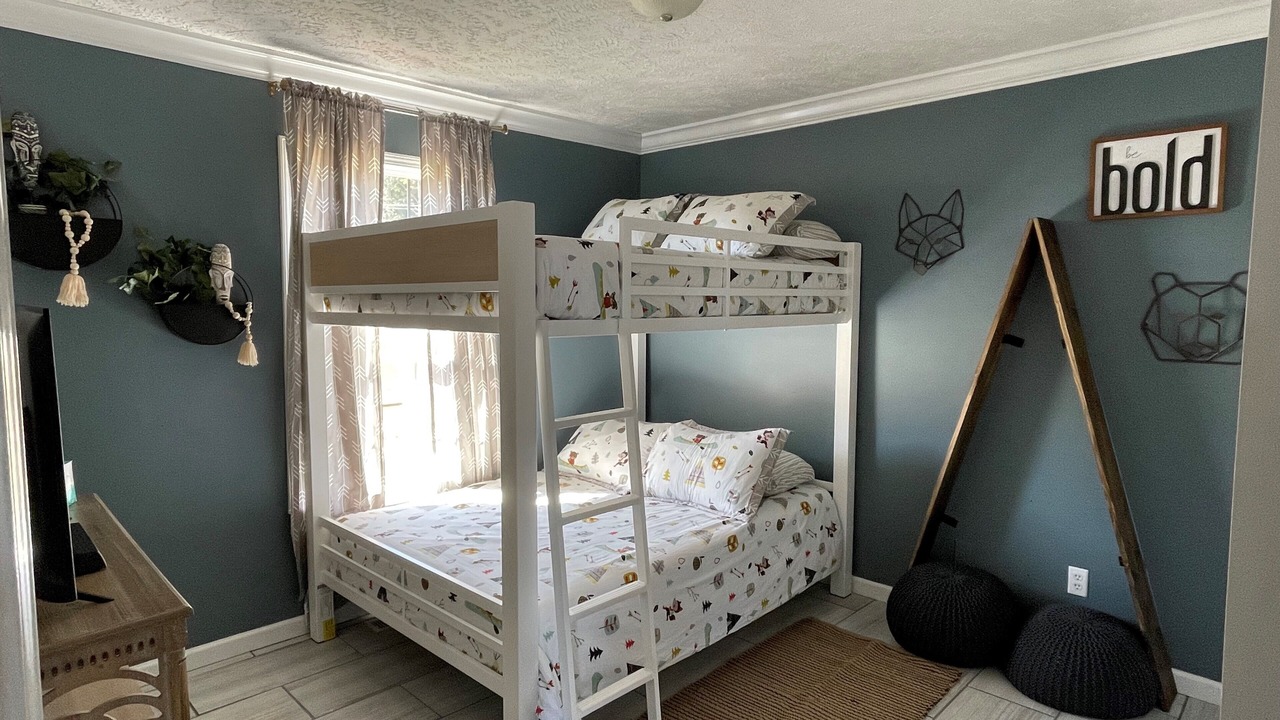 Photo of Bedroom in Dandridge