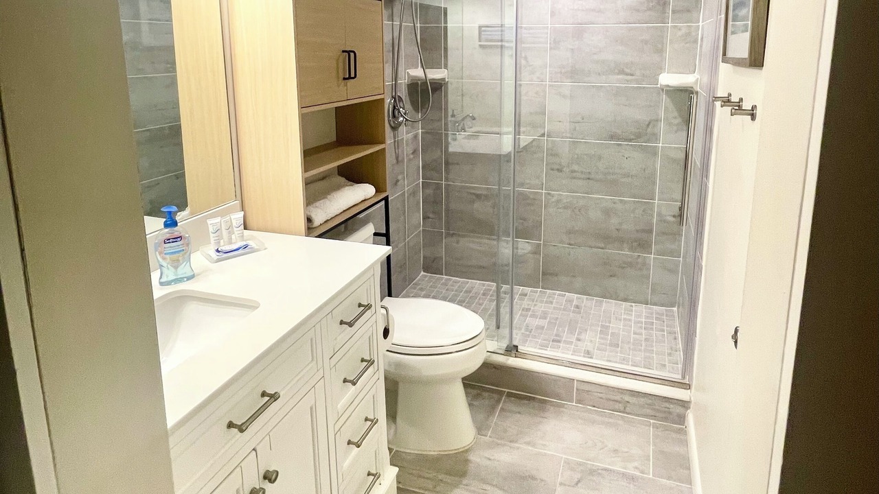 Photo of Bathroom in Sunnyside