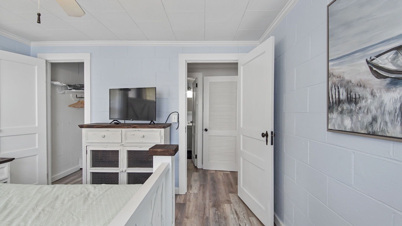 Photo of Bedroom in Laguna Beach