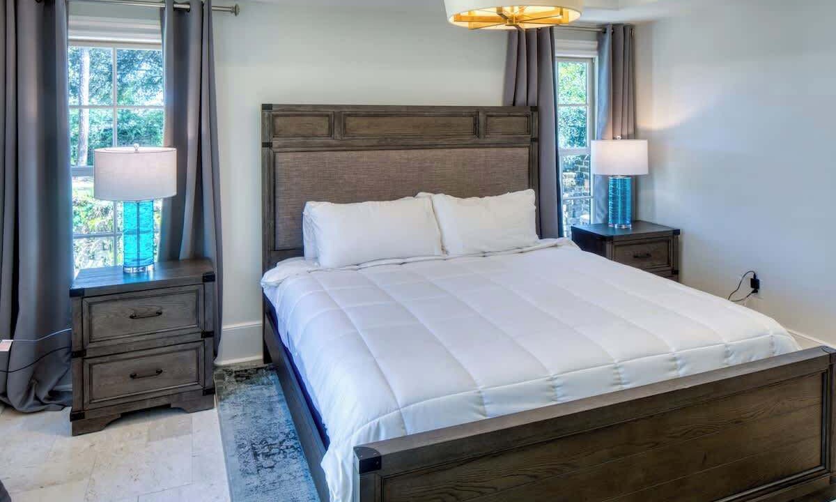 Photo of Bedroom in Hitch Village - Fred Wessels Homes