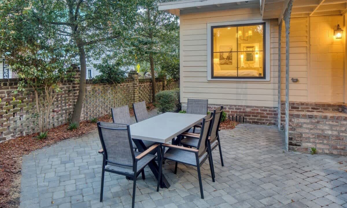 Photo of Outdoor in Hitch Village - Fred Wessels Homes