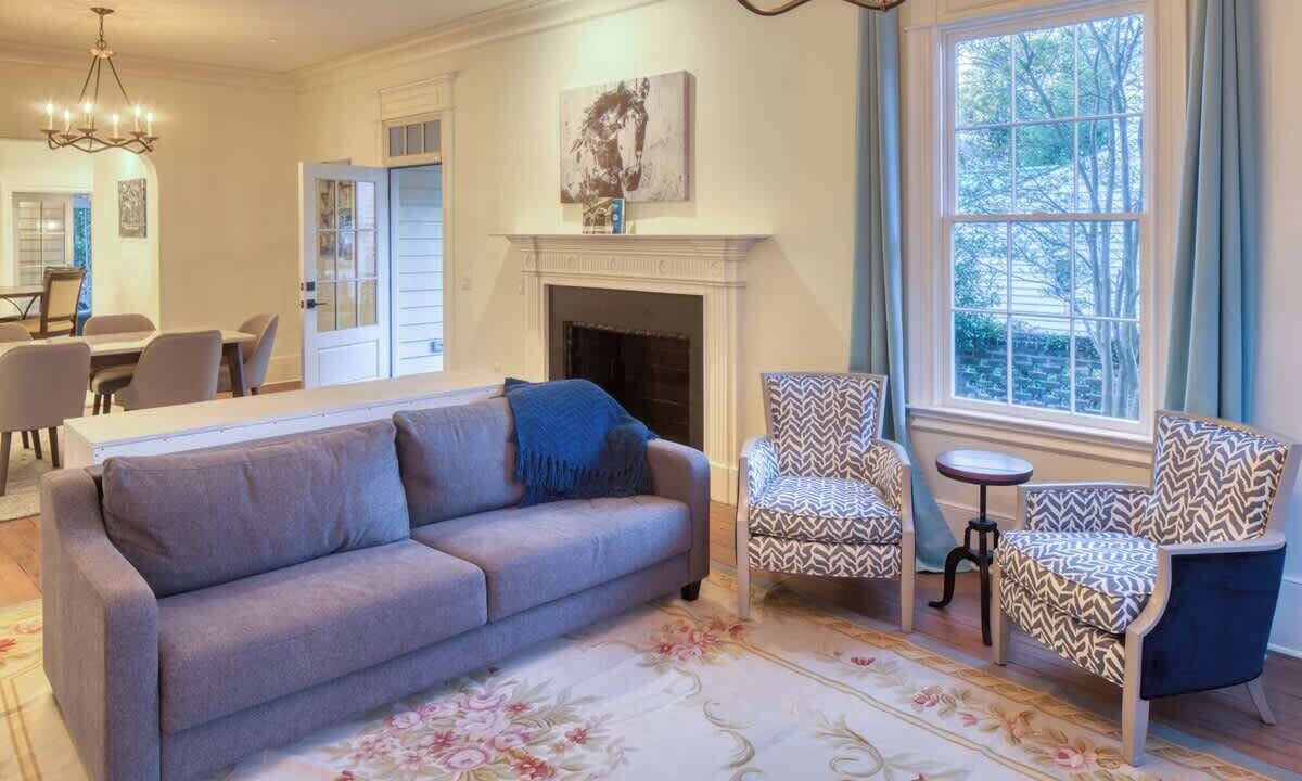 Photo of Livingroom in Hitch Village - Fred Wessels Homes