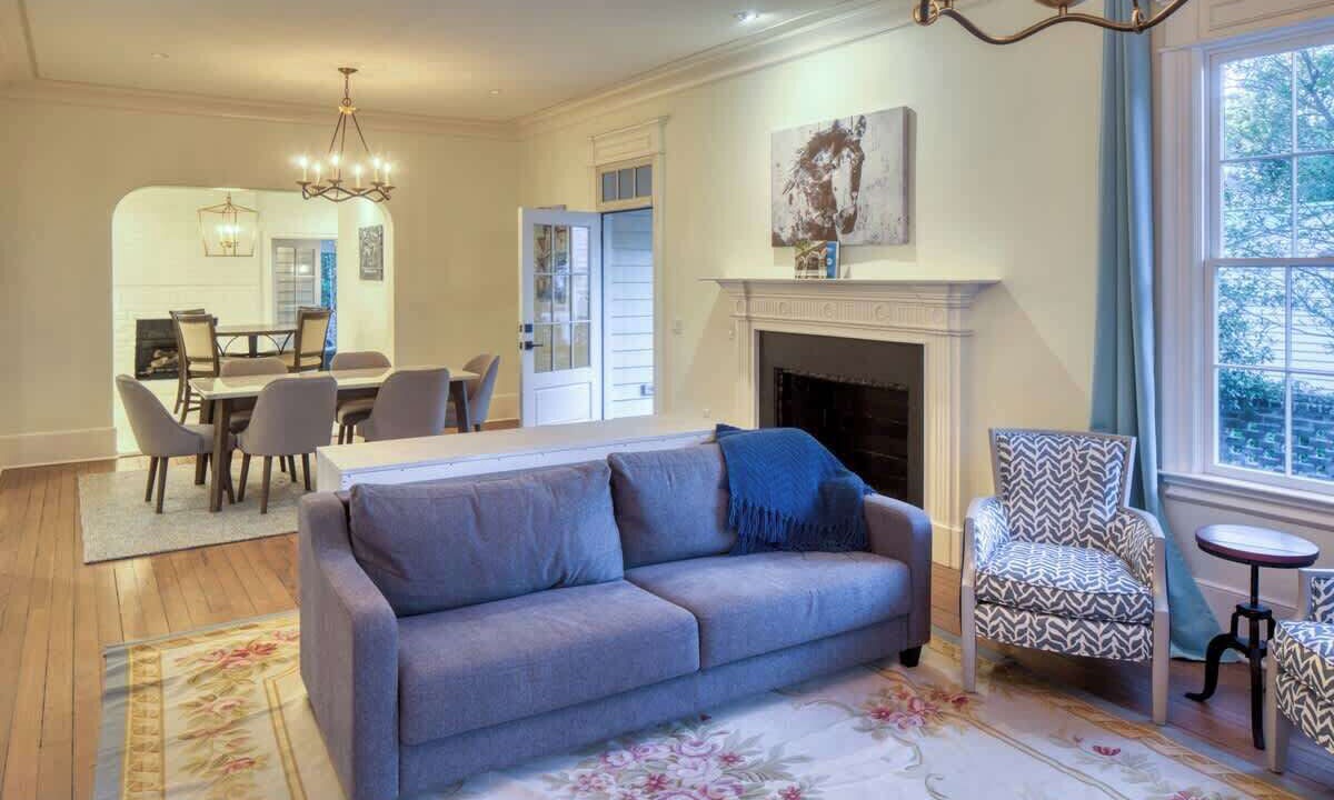 Photo of Livingroom in Hitch Village - Fred Wessels Homes
