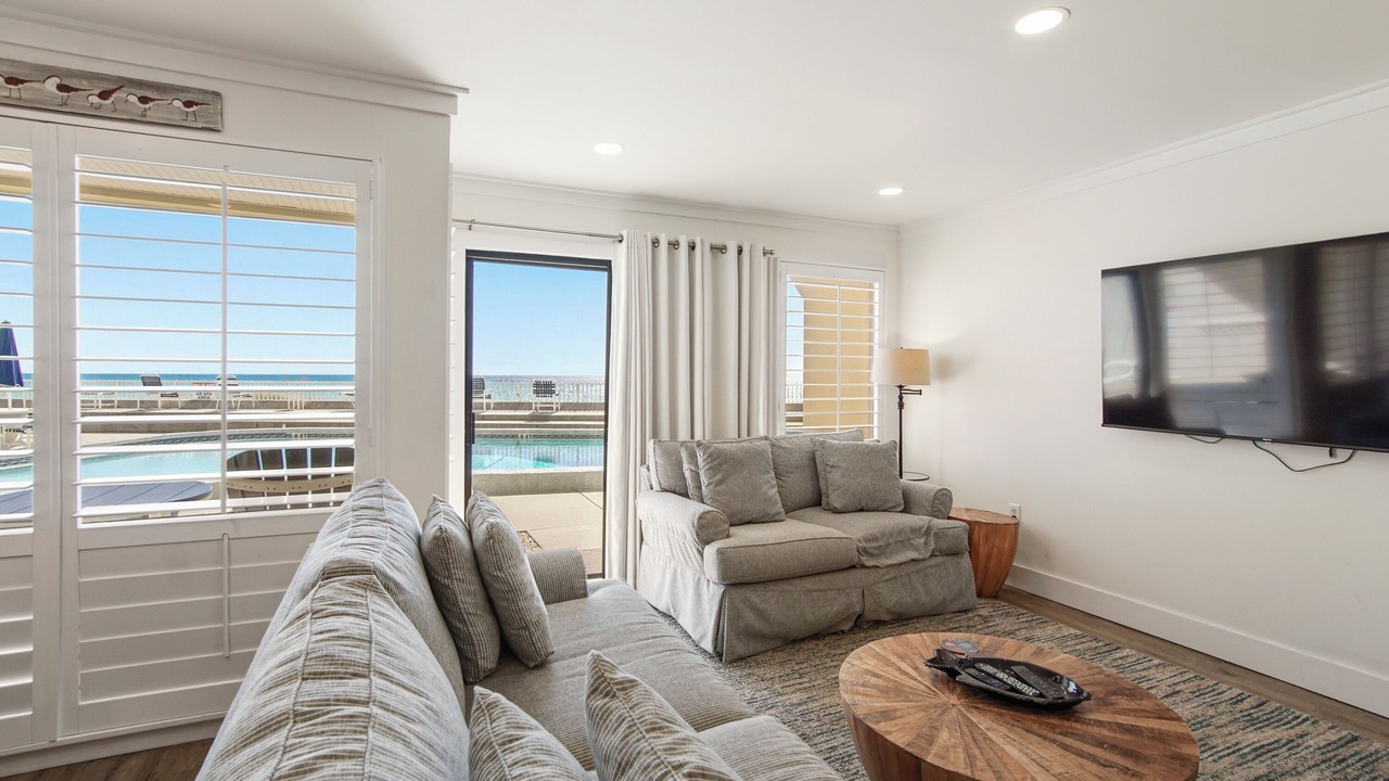 Photo of Livingroom in Fort Bay