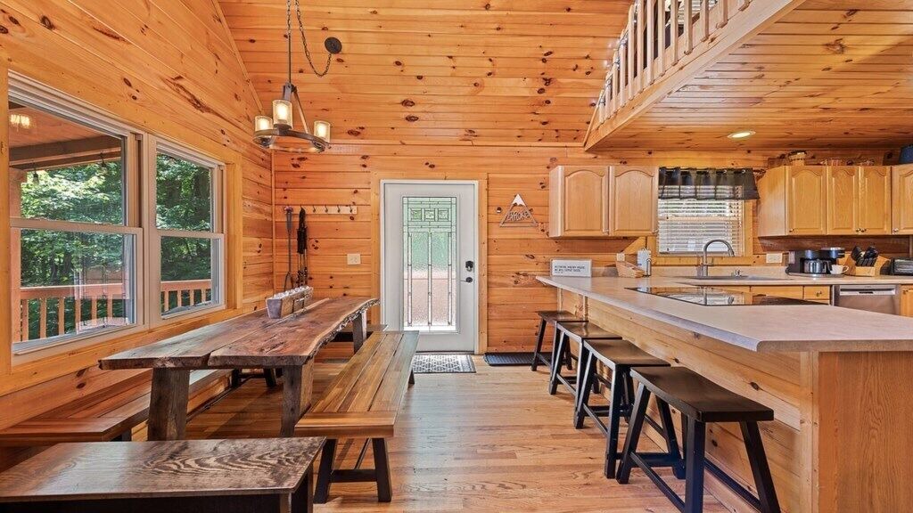 Photo of Others in Maggie Valley