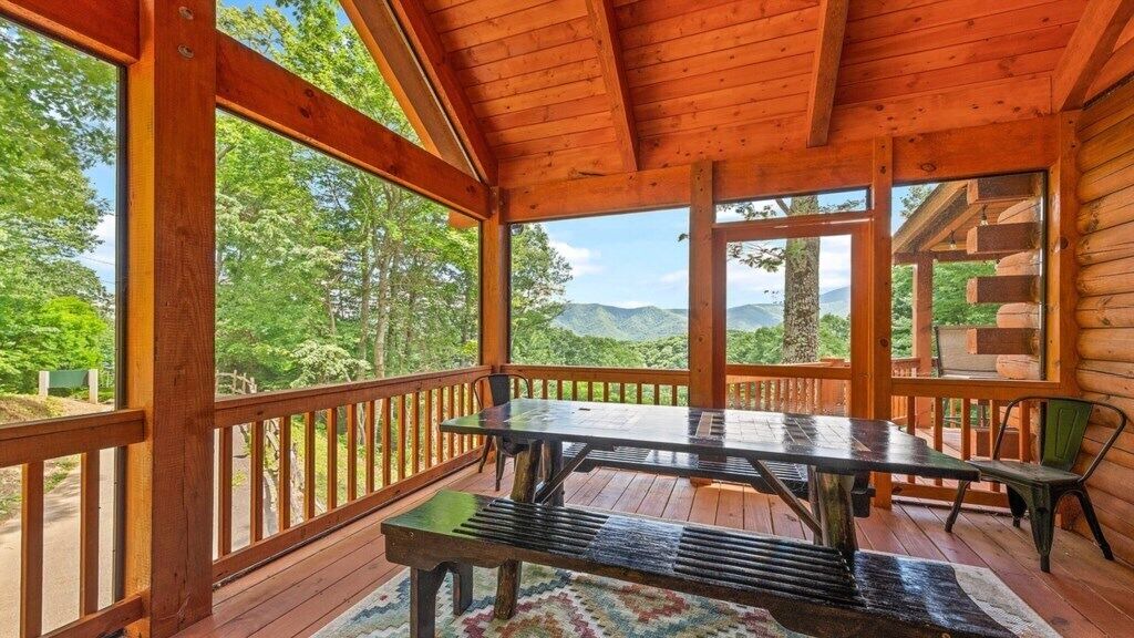 Photo of Outdoor in Maggie Valley
