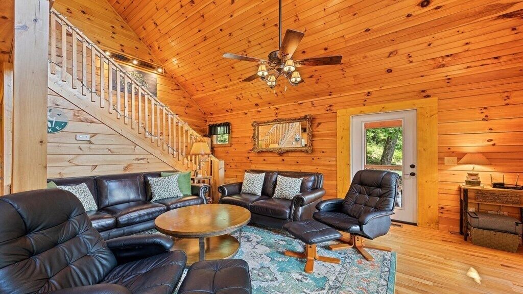 Photo of Others in Maggie Valley