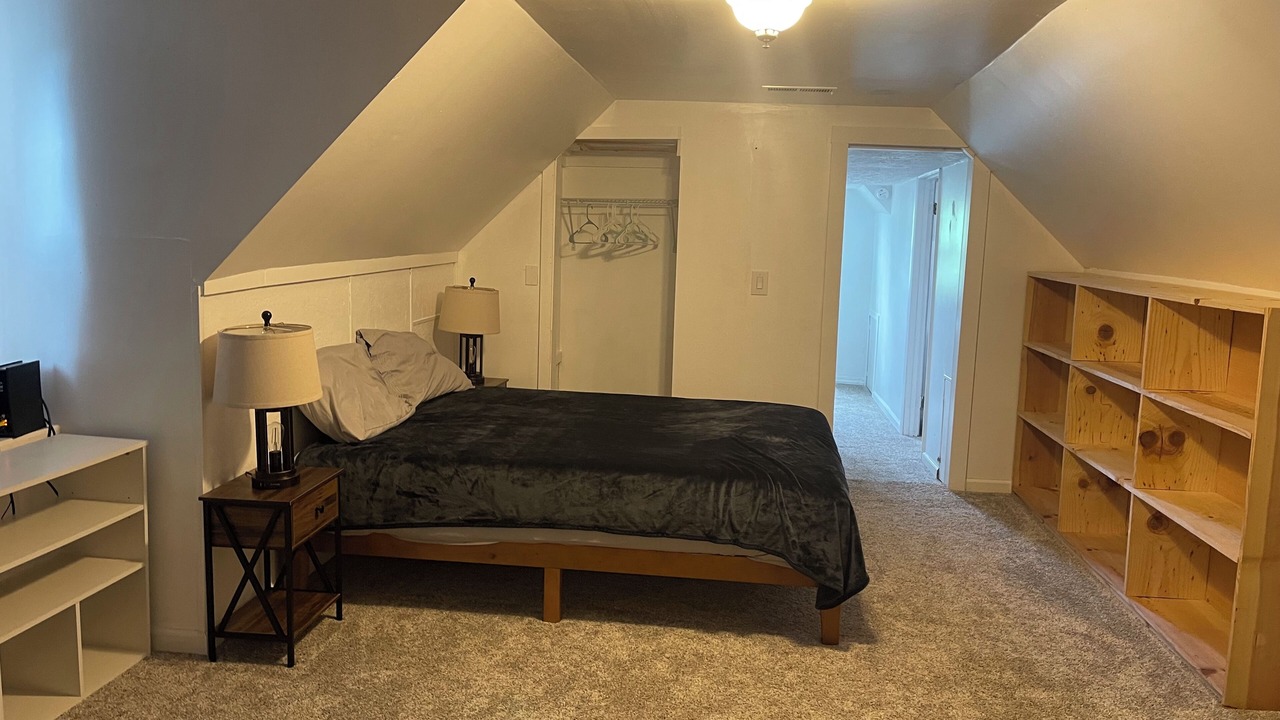 Photo of Bedroom in Seymour