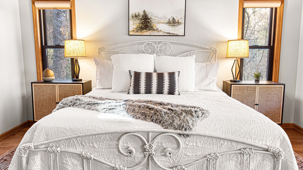 Photo of Bedroom in Sevierville