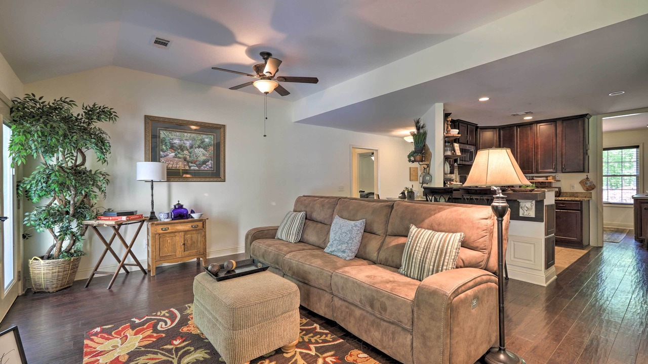 Photo of Bedroom in Eatonton