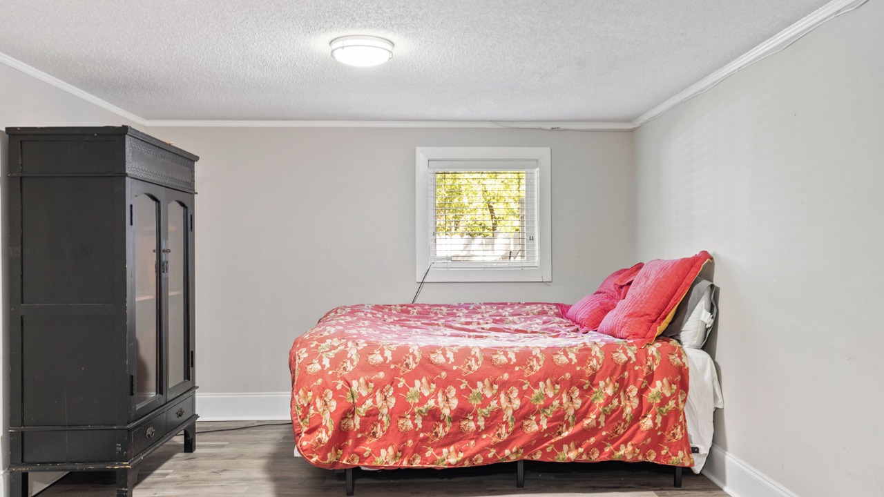 Photo of Bedroom in Harleston Village