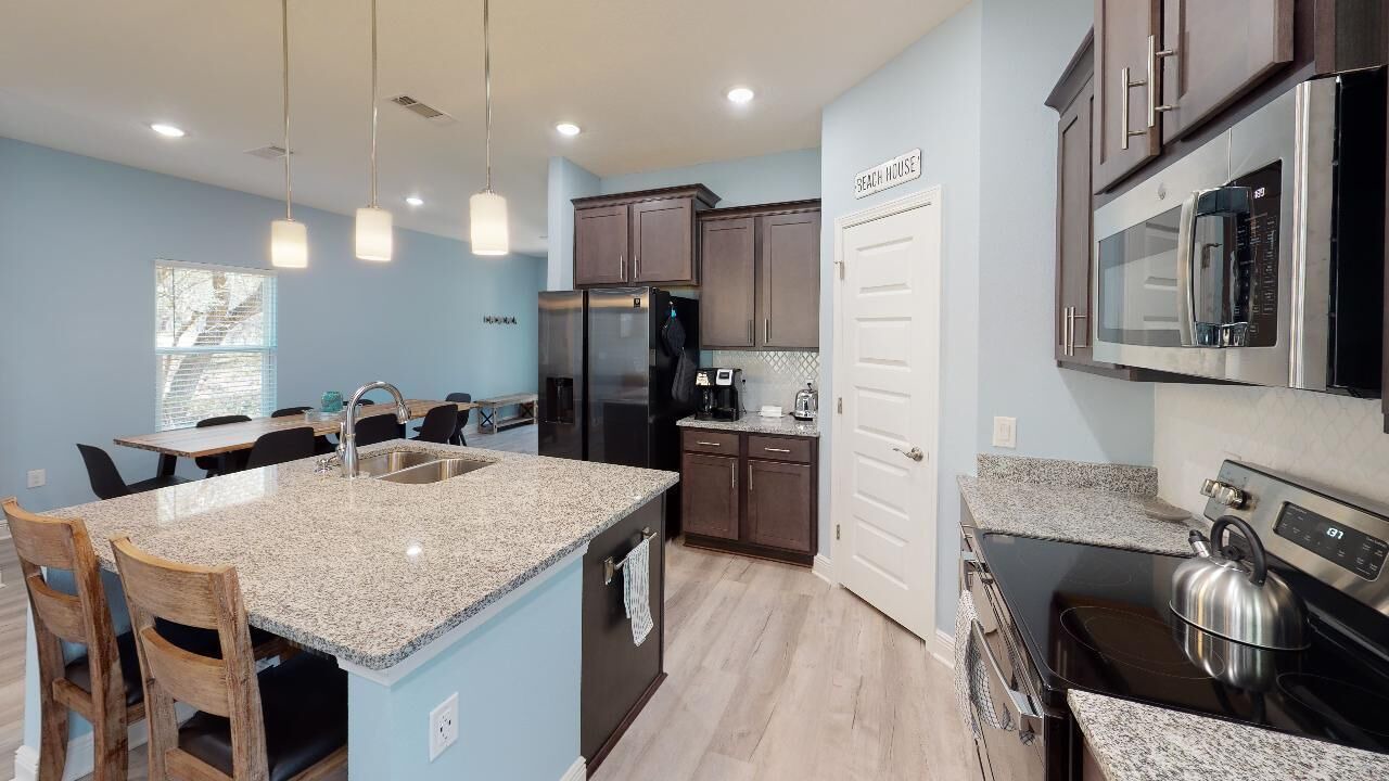 Photo of Kitchen in Oak Court