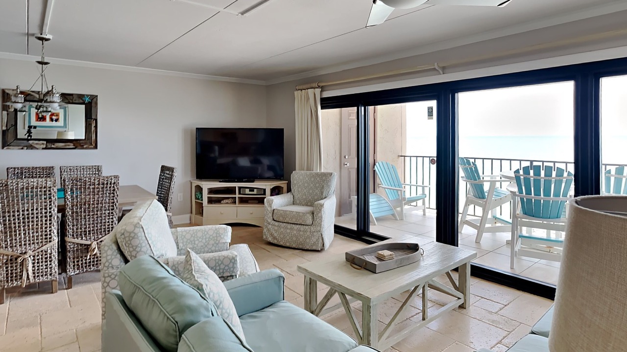 Photo of Livingroom in Ono Island