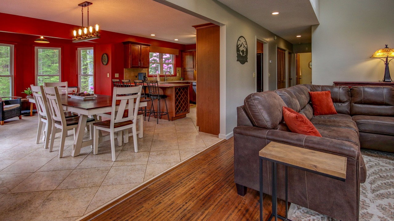 Photo of Bedroom in Mars Hill