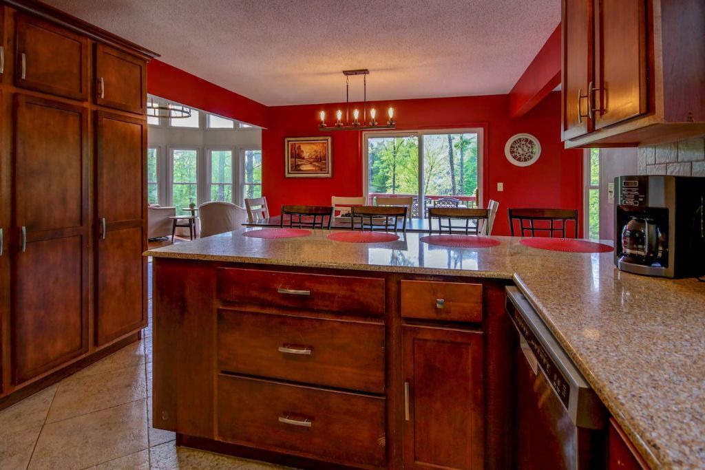 Photo of Bedroom in Mars Hill
