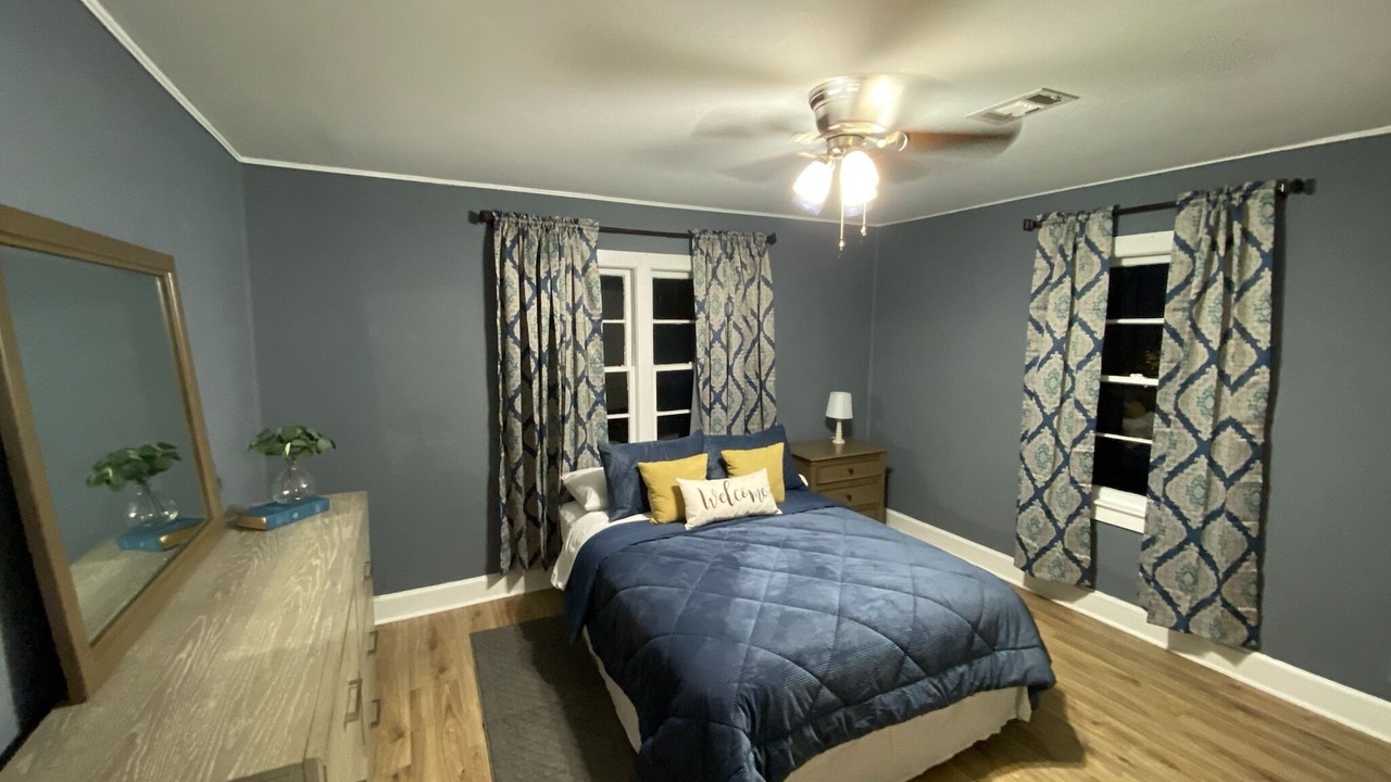 Photo of Bedroom in Douglas