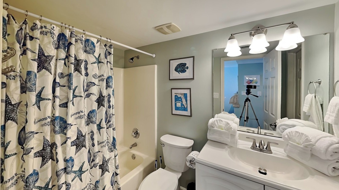 Photo of Bathroom in Ono Island